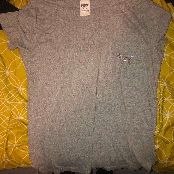 PINK Victoria's Secret Tops - vs pink t shirt